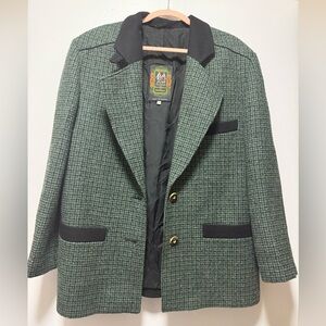 Wenger 100% wool Austrian made Green and Black Men's Jacket